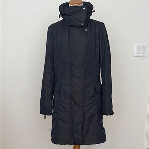 BURBERRY Nylon Mid-length Navy Puffer Coat Size M